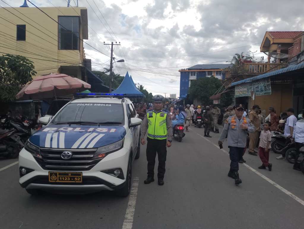 Pembukaan MTQ Kota Sibolga Diawali Dengan Pawai Ta’aruf, Polres Sibolga Melaksanakan&nbsp;Pengamanan