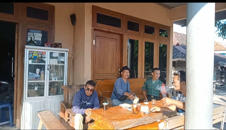 Peran Babinsa Desa Jeruk dalam Himbauan Jelang Pilkada